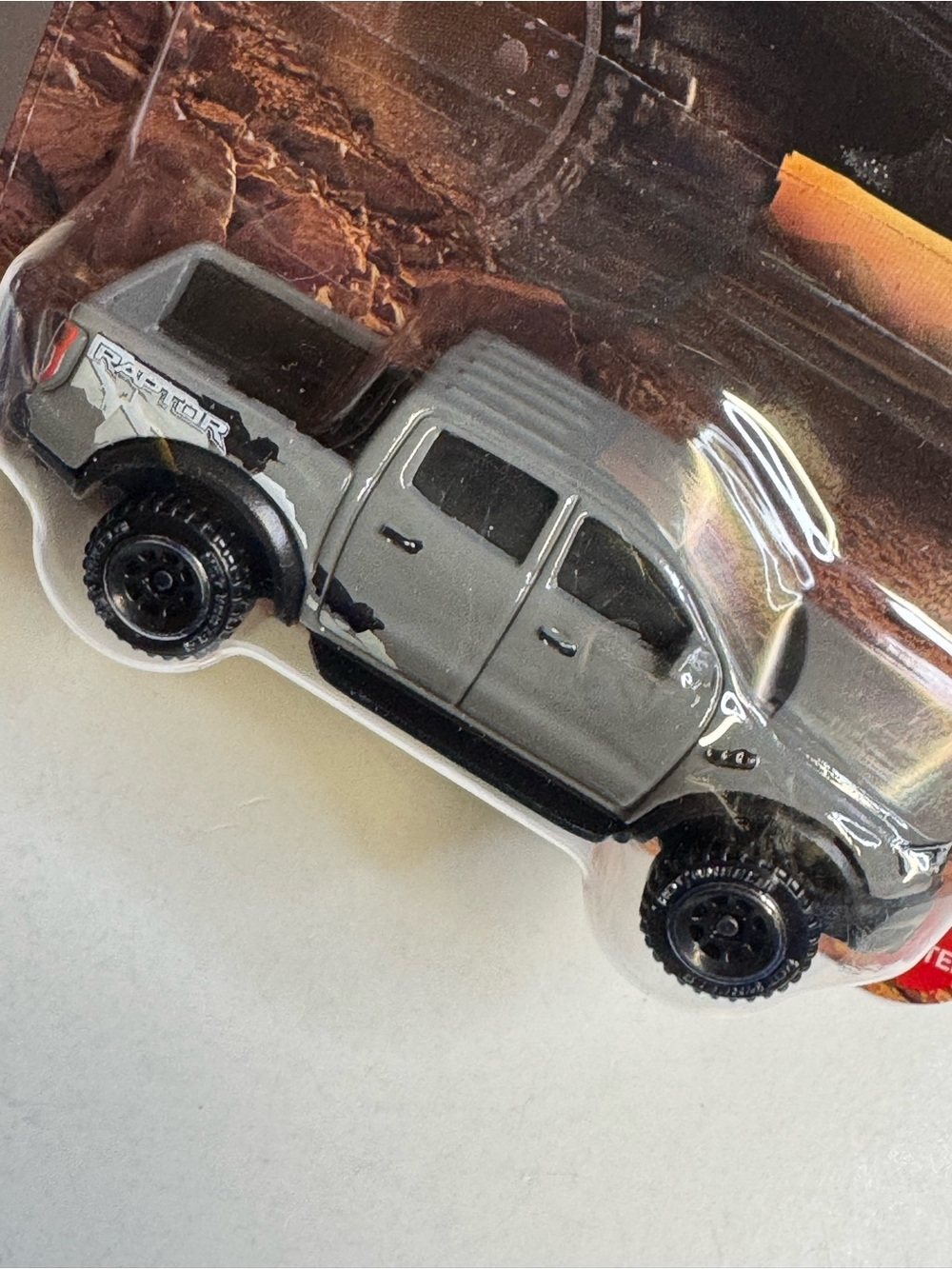 Hot Wheels Silver Series PERFORMANCE TRUCKS 2019 FORD RANGER RAPTOR 4/5 - Picture 4 of 7